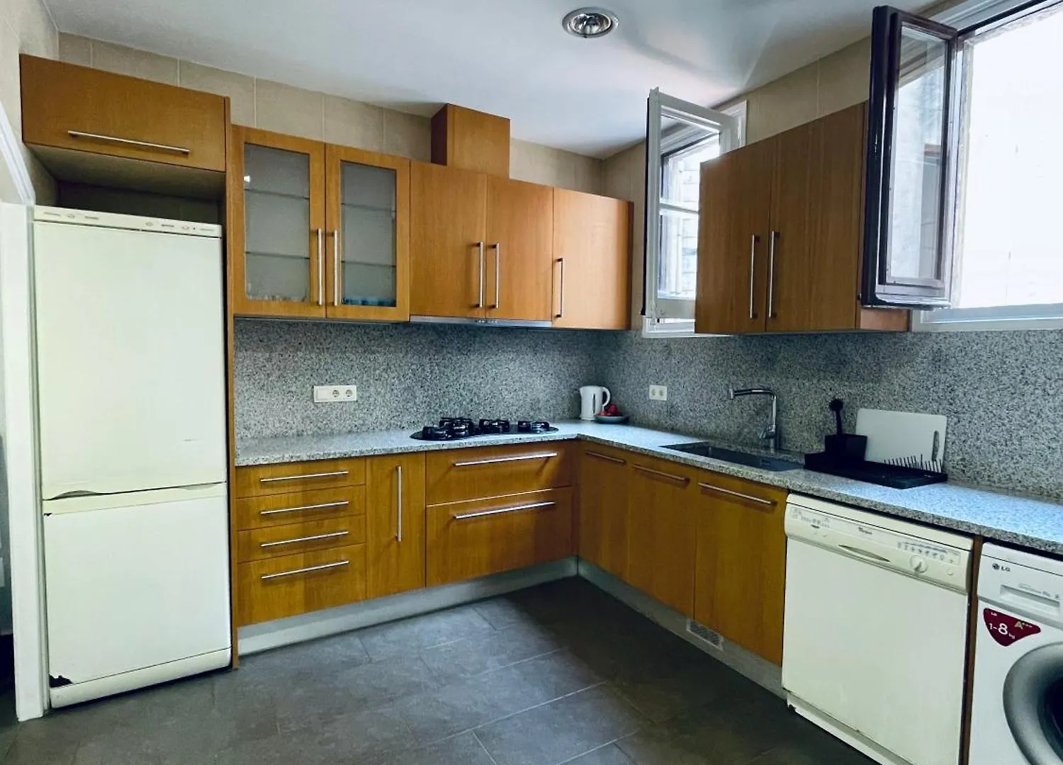 Banys Nous 2 Bed & Breakfast Barcelona